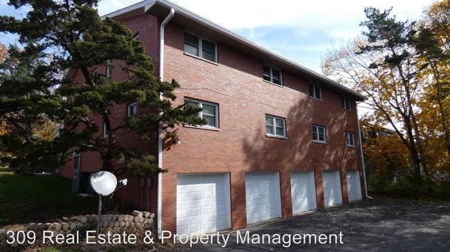 Building Photo - 1546 W Tiffany Ct