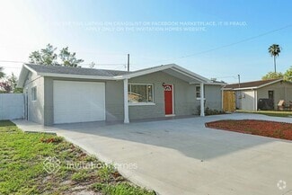 Building Photo - 10914 Inglewood Ave