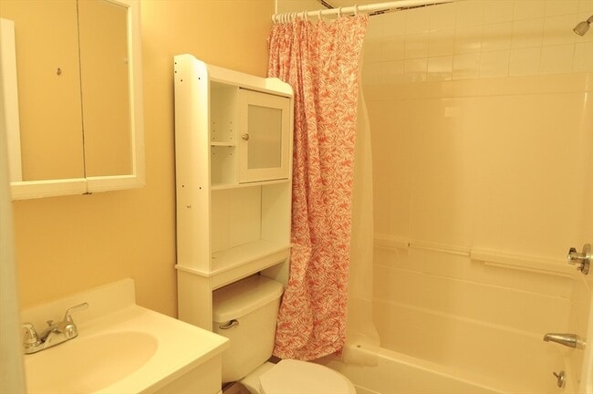 Photo - 102 Orleans St Apartment