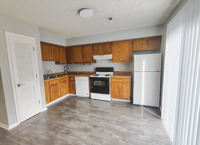 Building Photo - 22 Fonda Dr