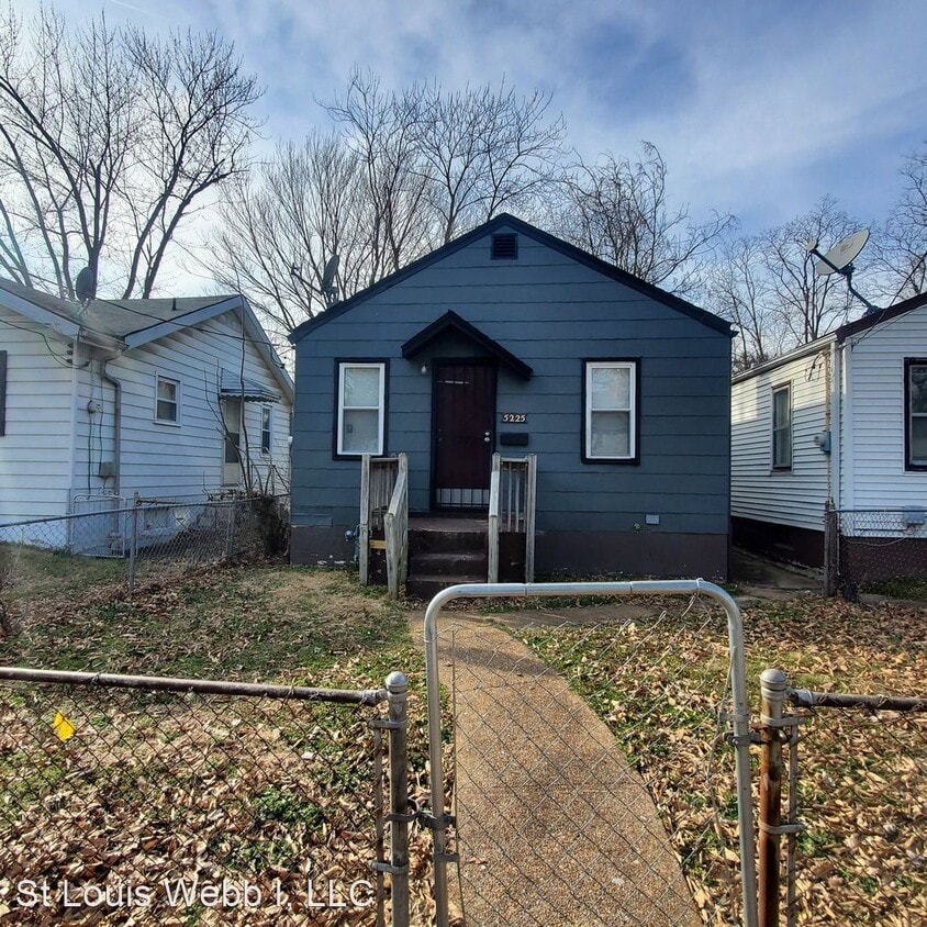 2 br, 1 bath House 5225 Wilborn Dr House for Rent in Jennings, MO