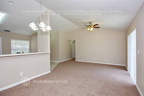 Foto del edificio - 1002 SW Coleman Ave