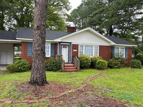 Building Photo - 12606 Highway 97