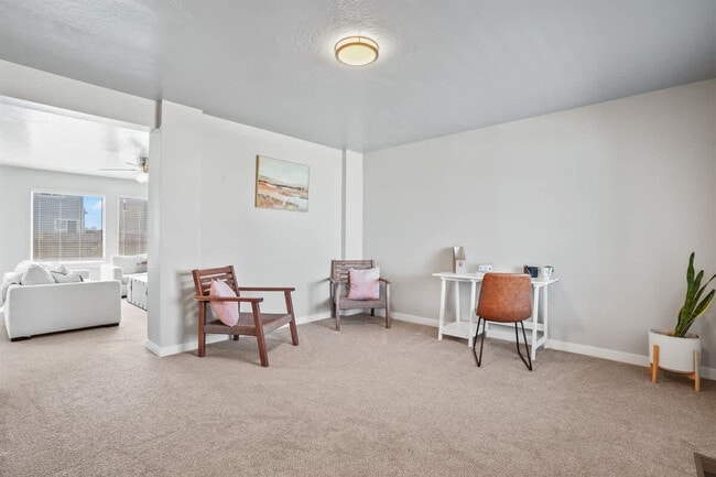 Foto del edificio - 13671 Pensacola St