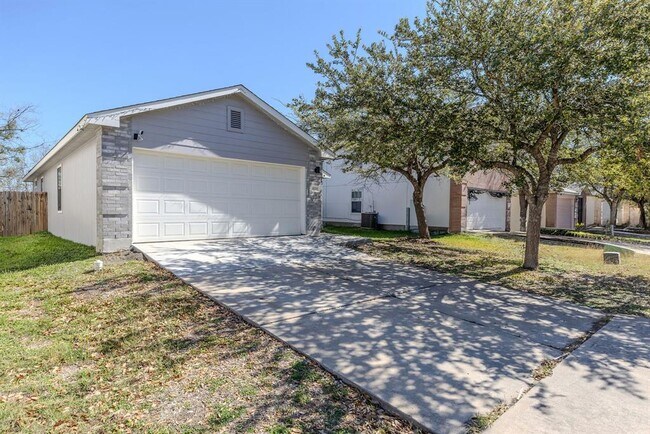Building Photo - 18200 Canopy Ln