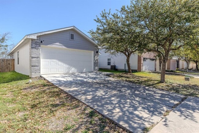 Foto del edificio - 18200 Canopy Ln
