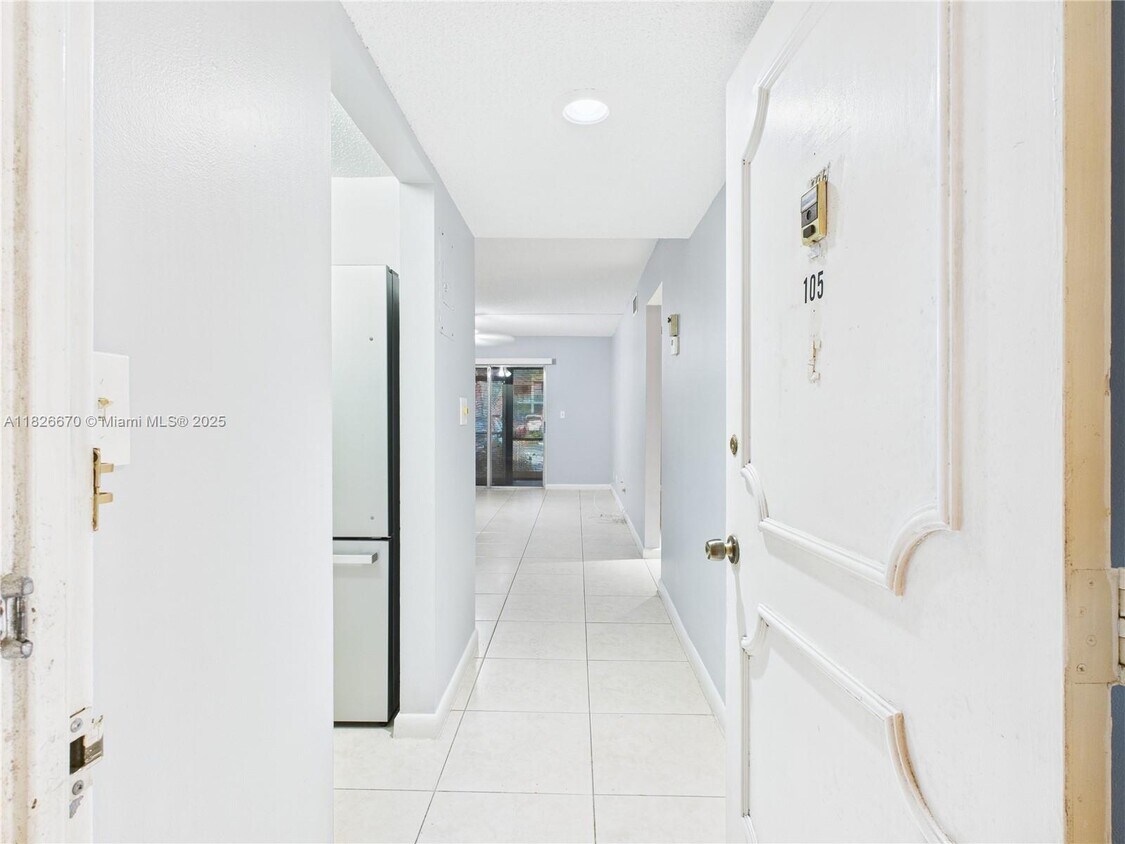 Foto principal - 4113 NW 88th Ave