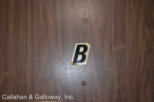 Foto del edificio - 120 N Keene St