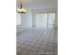 Foto del edificio - 3944 NE 167th St