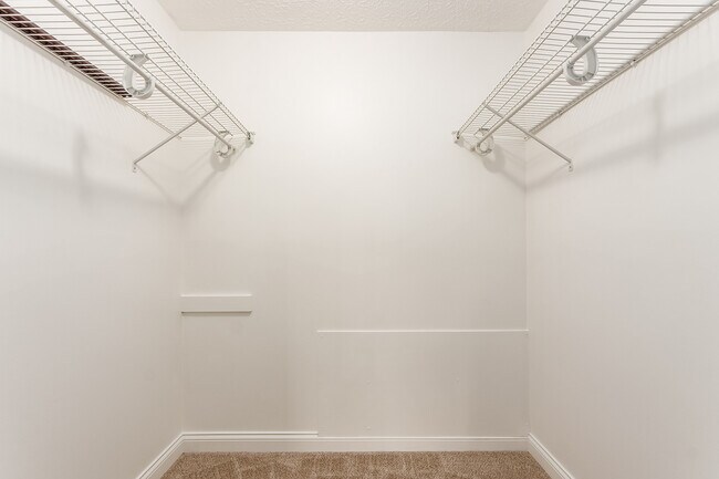 Foto del edificio - 2257 Hedgerow Road