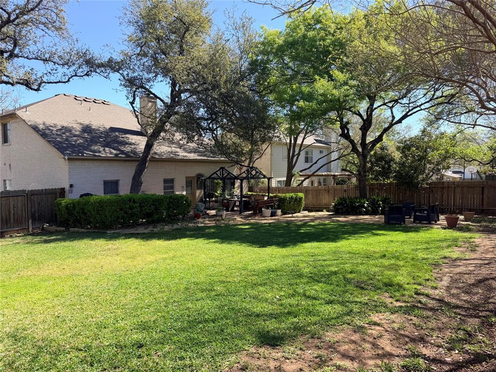 Foto del edificio - 9401 Caracas Dr