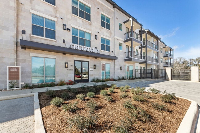 Building Photo - The Calvert