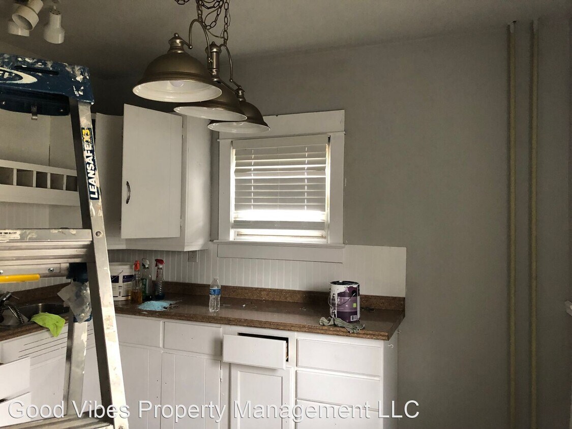 Foto principal - 3 br, 1 bath House - 2214 Liberty St