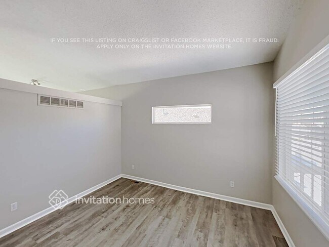 Building Photo - 3544 S Ceylon Way