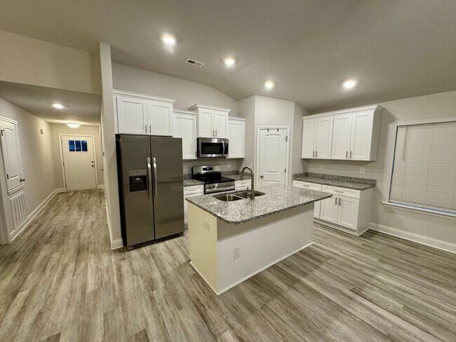 Foto del edificio - Look and lease-your Home For the Holidays