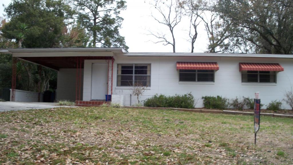 Primary Photo - 610 Oriole Dr