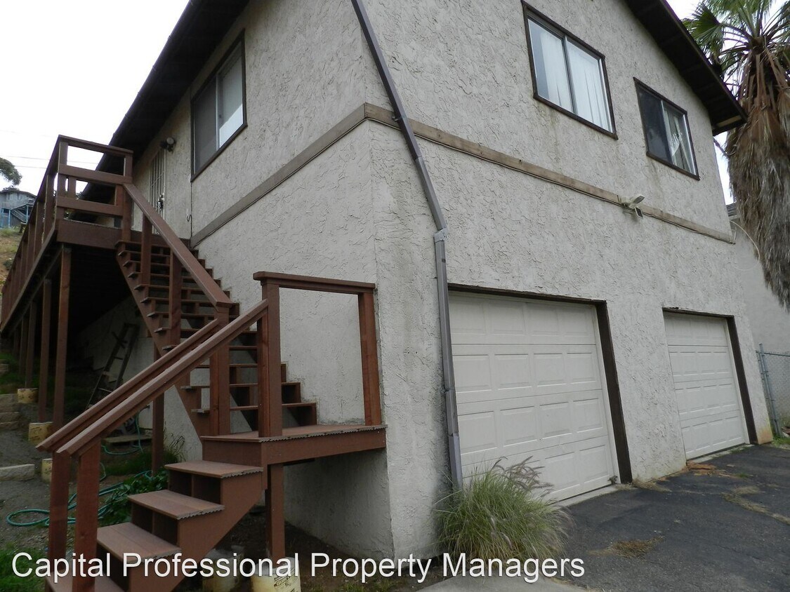 Foto principal - 3 br, 2 bath House - 1008 Coronado Ave
