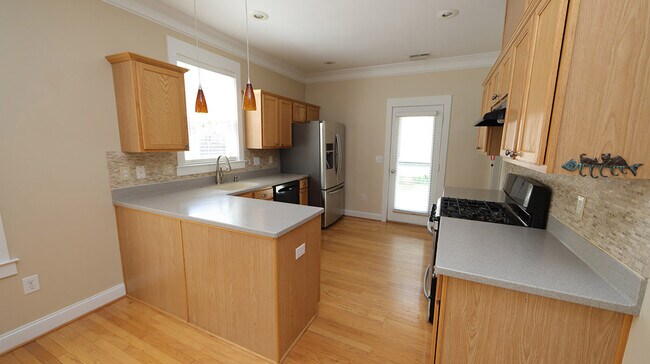 Foto del edificio - 10817 Connally Ln