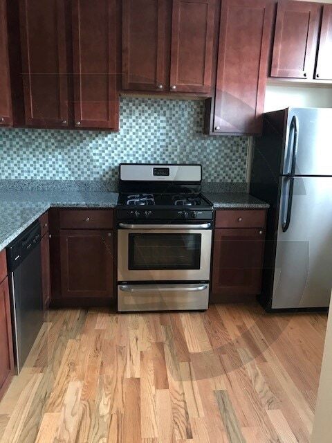 Foto principal - 4423 N Wolcott Ave