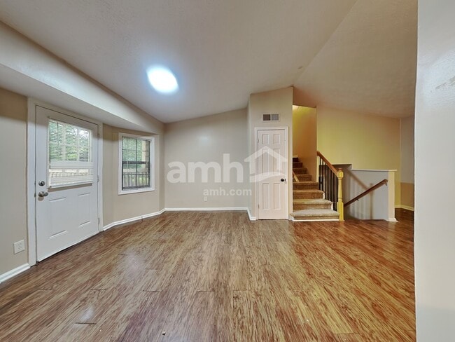 Building Photo - 3182 Fireplace Trl