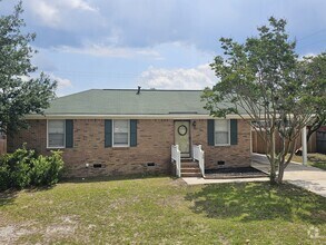 Building Photo - 10 Cinda Leigh Ct