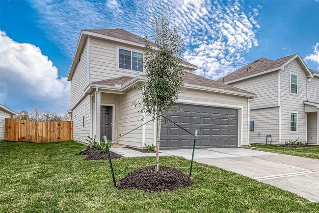 Building Photo - 4923 Luke Matthew Dr