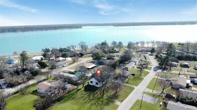 Building Photo - 328 Whispering Trail