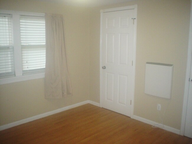 Foto del edificio - 12777 Butternut Ave