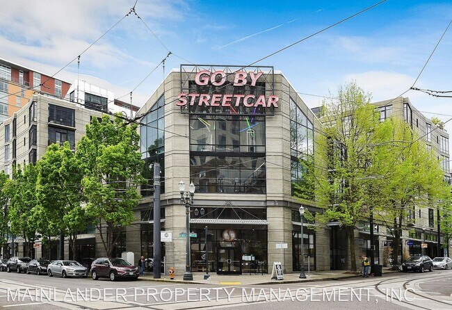 Foto del edificio - Studio, 1 bath House - 1030 NW 12TH #406