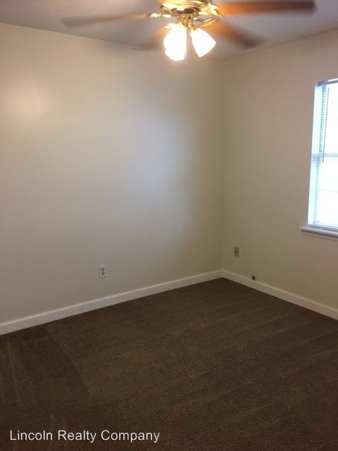 Foto del edificio - 1608 Spring Meadow Cir