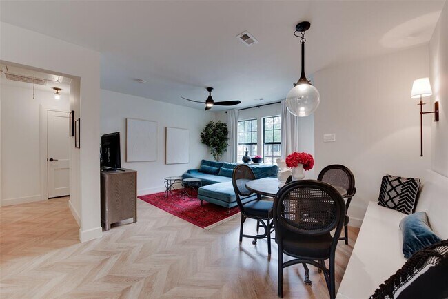 Foto del edificio - 1505 W 14th St