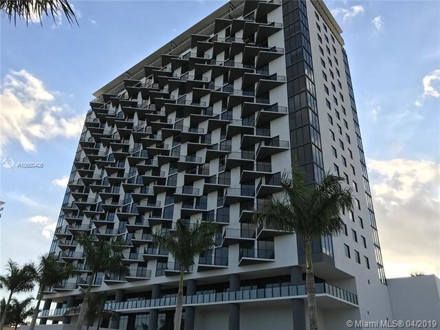 Building Photo - 5300  Paseo  1901