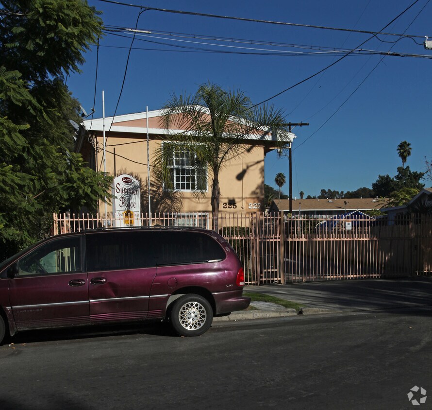 Foto del edificio - Summer Place