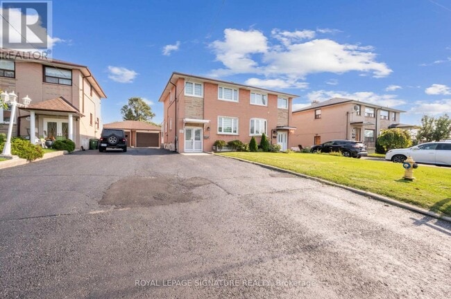 Building Photo - 107 Lomar Dr