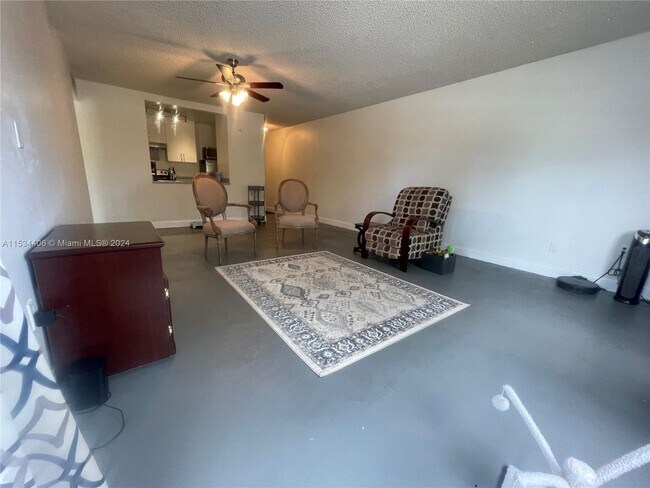 Building Photo - 401 NW 107th Ave