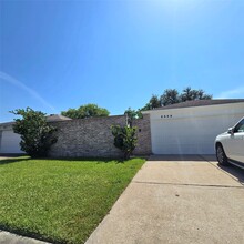 Building Photo - 3535 Upfield Dr