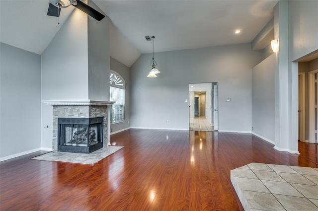 Building Photo - 313 Pecos Trail