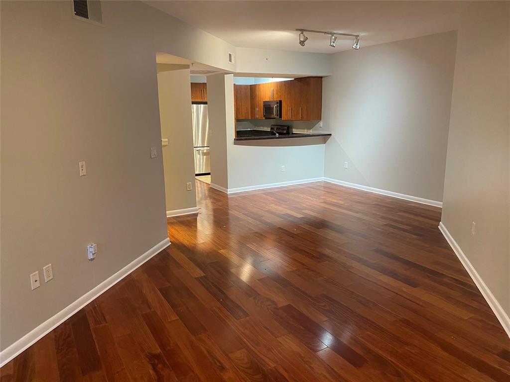 54 Rainey St Unit 420, Austin, TX 78701 Condo for Rent in Austin, TX