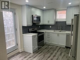 Building Photo - 7092 Walworth Ct