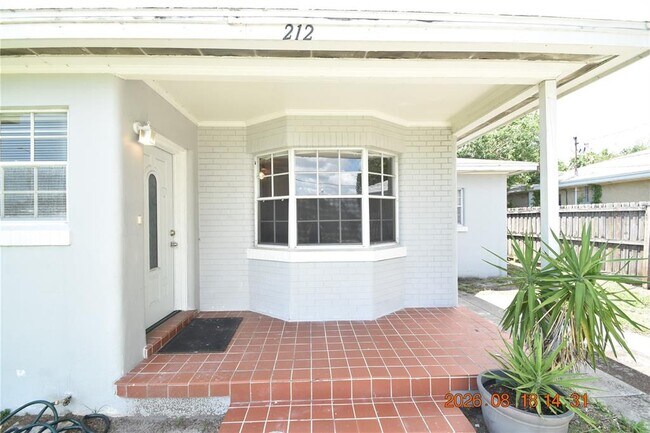 Foto del edificio - 212 N Clearview Ave