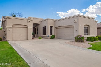 Building Photo - 6923 W Lone Cactus Dr