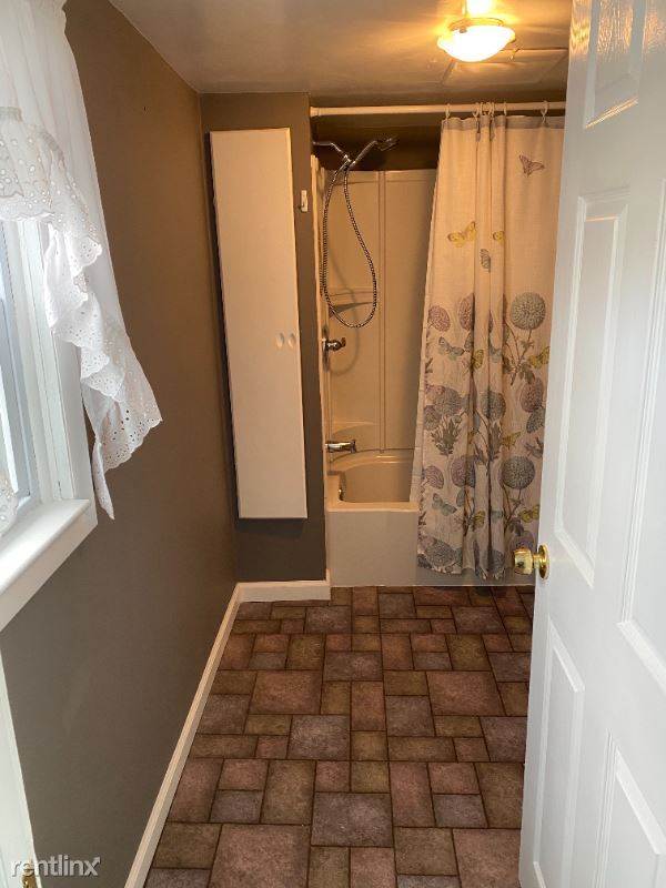 Foto del edificio - 2 br, 1 bath House - 125 Sergeant St