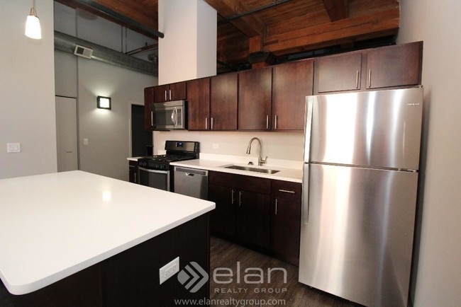 Foto del edificio - 1545 S State St