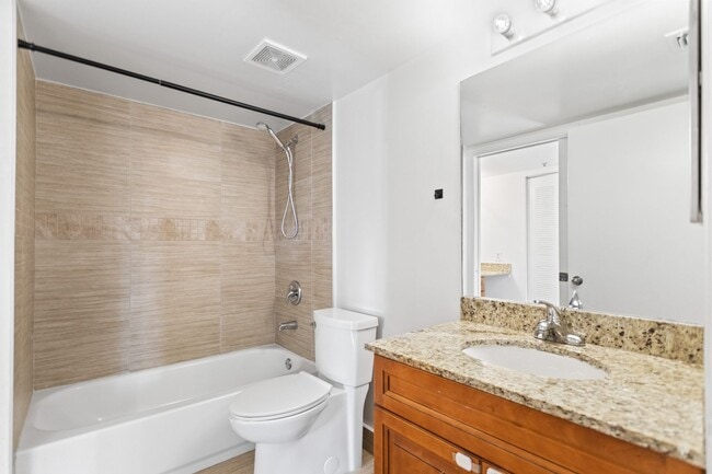 Interior Photo - Club Caribe