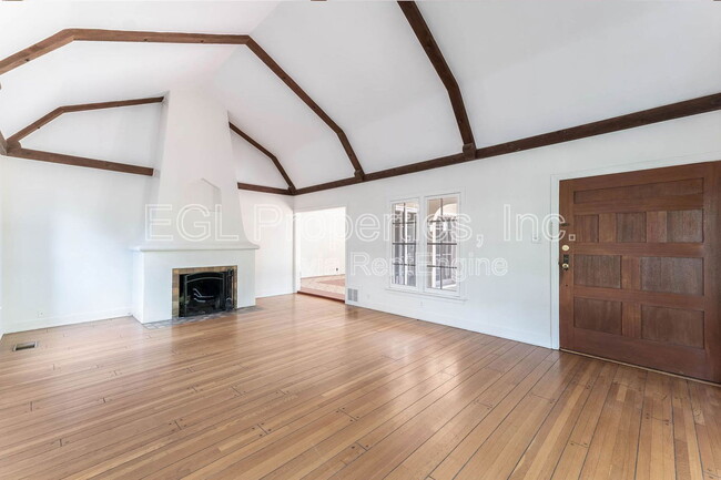 Building Photo - 1612 N Genesee Ave