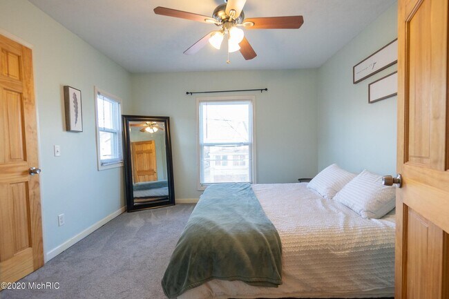 Foto del edificio - 416 5th St NW