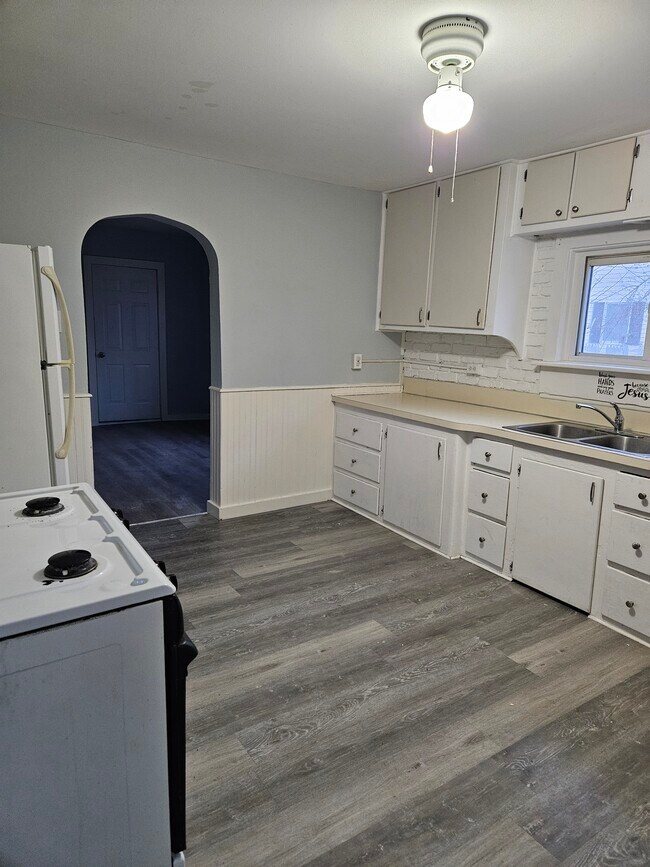 Foto del edificio - 315 W Thomas St