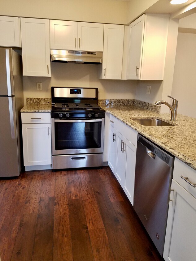 2107 Society Pl Unit 2107, Newtown, PA 18940 Condo for Rent in