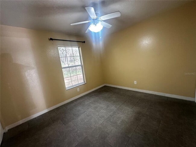 Building Photo - 1685 SW 107th Ln