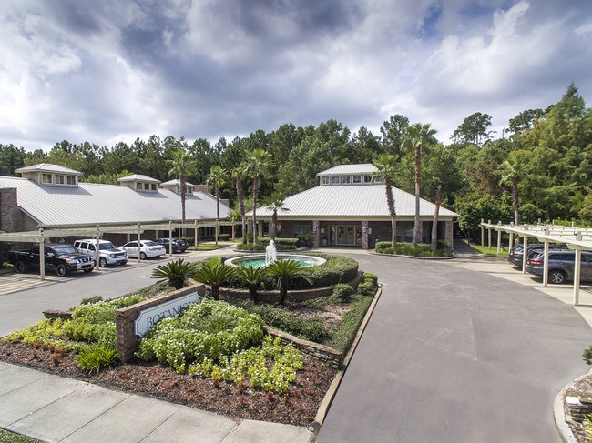 Building Photo - Botanica Apartments